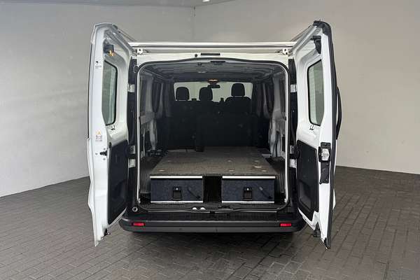 2020 Mitsubishi Express GLX SN LWB