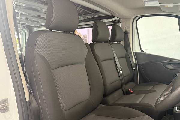 2020 Mitsubishi Express GLX SN LWB