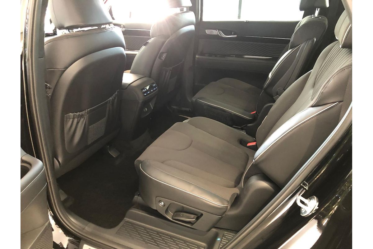 2025 Hyundai Palisade Calligraphy Black Ink LX2.V5