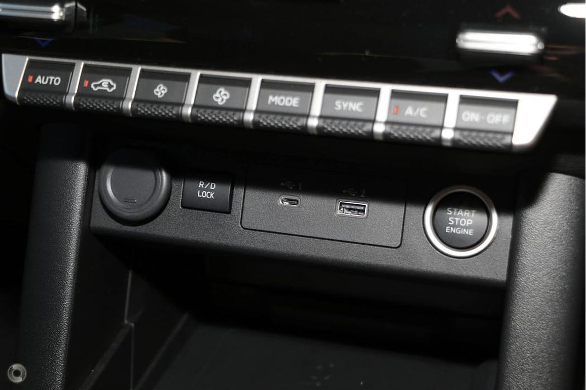 2024 Mitsubishi Triton GLS MV 4X4