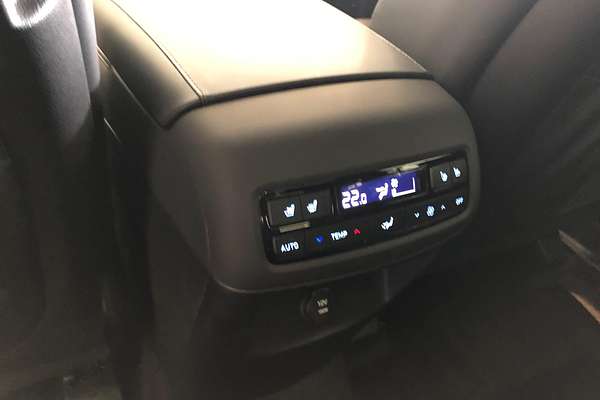 2025 Hyundai Palisade Calligraphy Black Ink LX2.V5