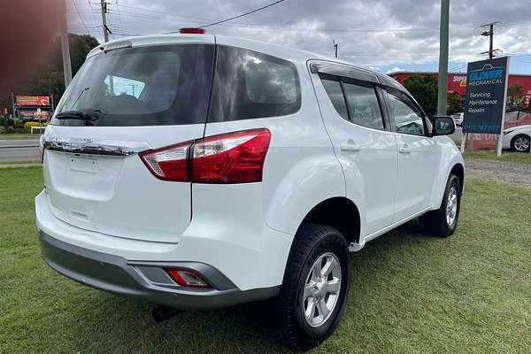 2020 Isuzu MU-X LS-M