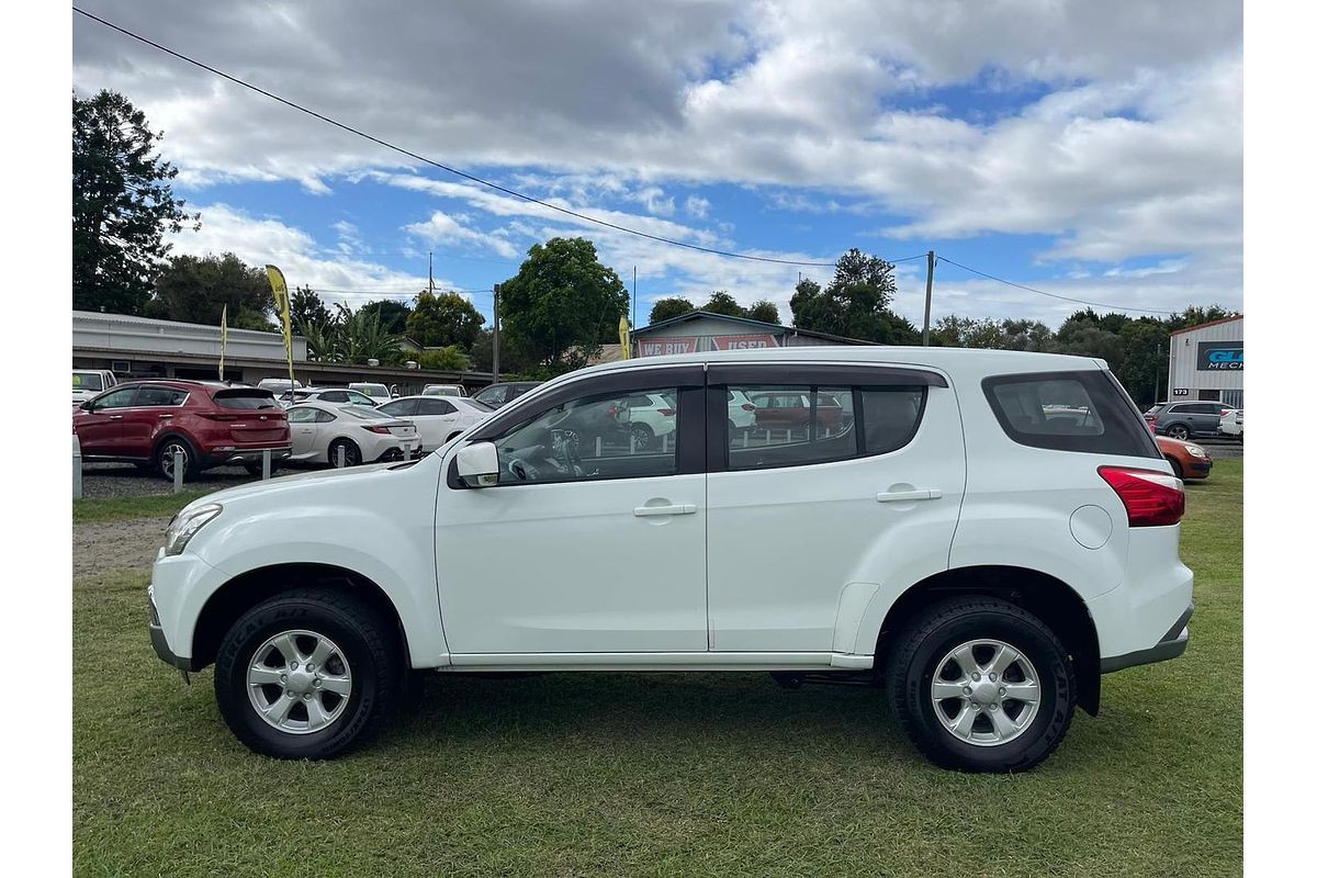 2020 Isuzu MU-X LS-M