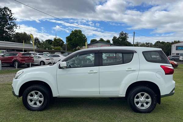 2020 Isuzu MU-X LS-M