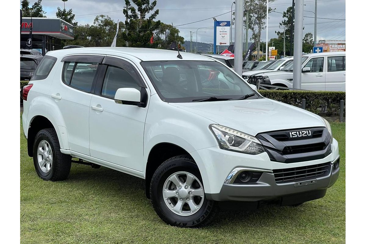2020 Isuzu MU-X LS-M