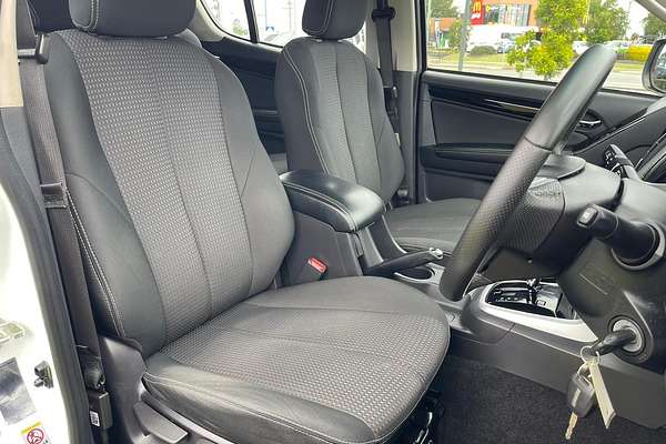 2020 Isuzu MU-X LS-M