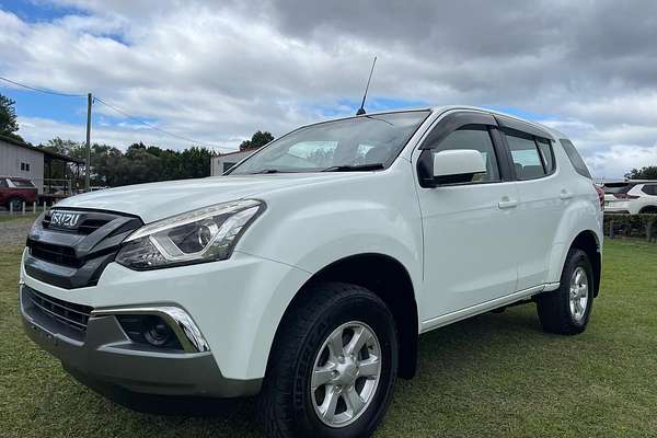 2020 Isuzu MU-X LS-M