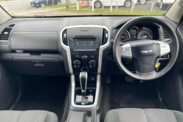 2020 Isuzu MU-X LS-M