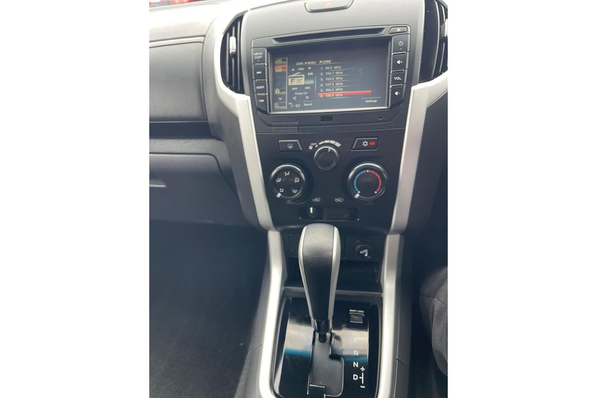 2020 Isuzu MU-X LS-M