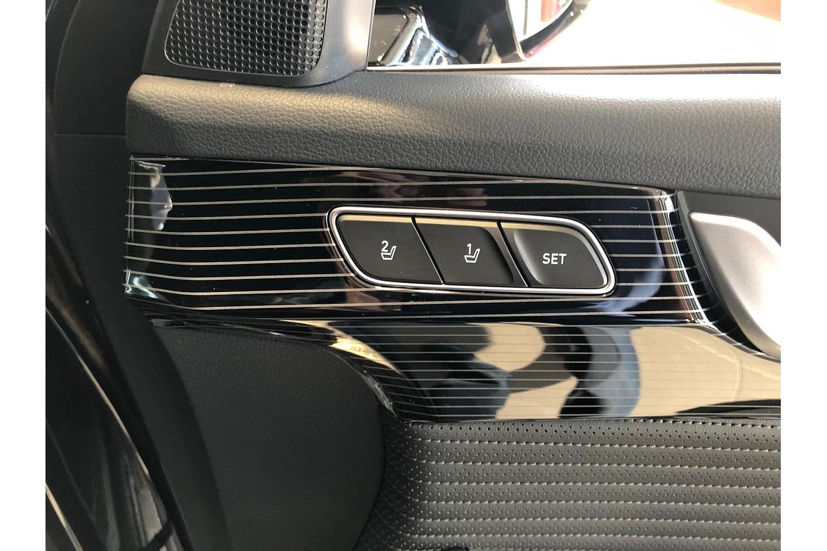 2025 Hyundai Palisade Calligraphy Black Ink LX2.V5