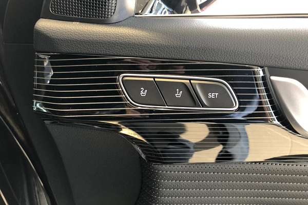 2025 Hyundai Palisade Calligraphy Black Ink LX2.V5
