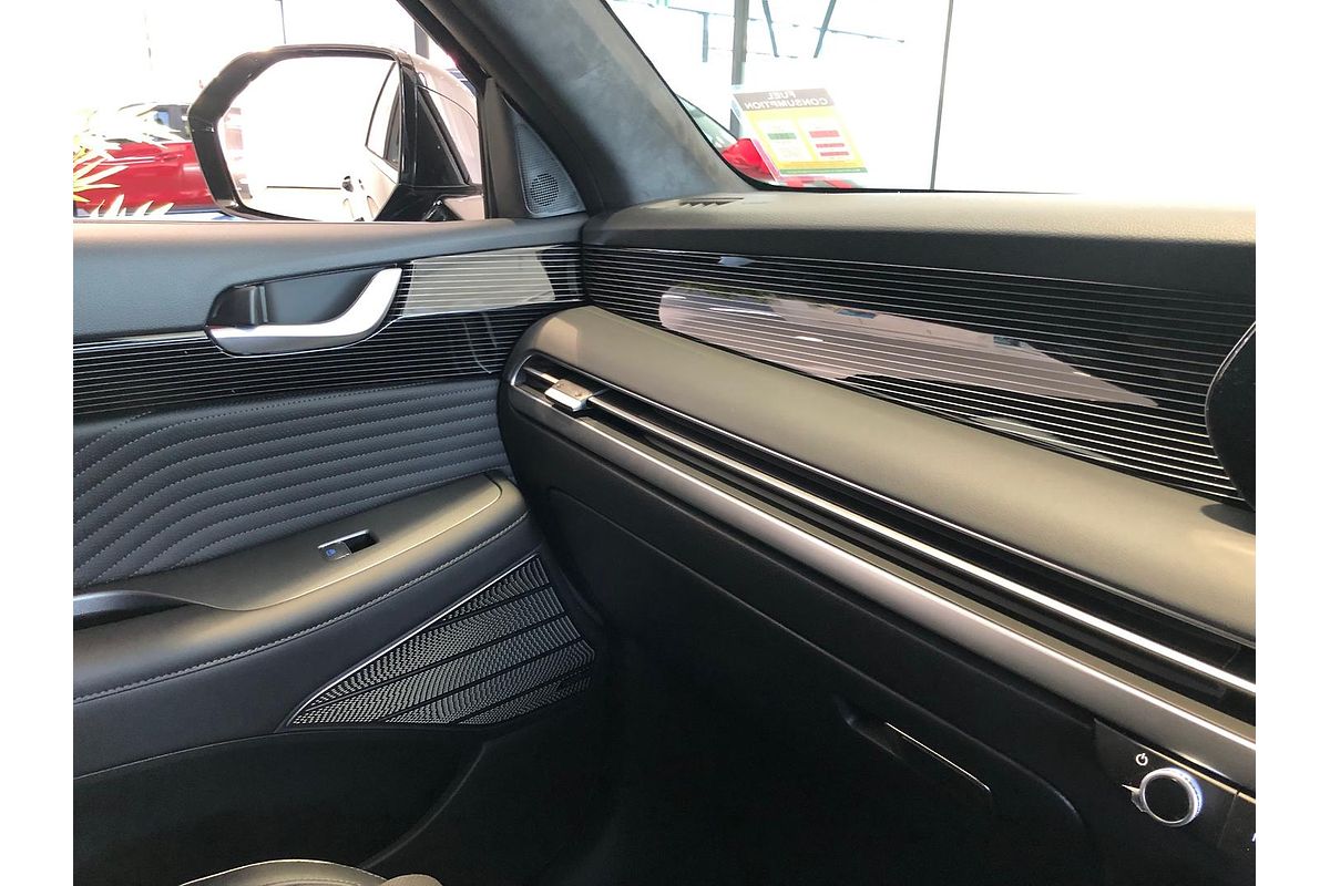 2025 Hyundai Palisade Calligraphy Black Ink LX2.V5