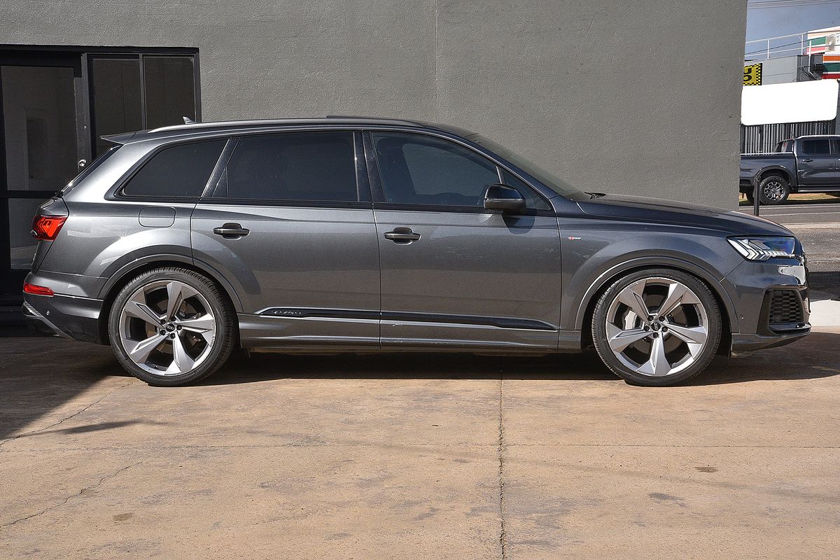 2020 Audi Q7 50 TDI S line 4M