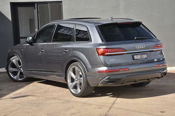 2020 Audi Q7 50 TDI S line 4M