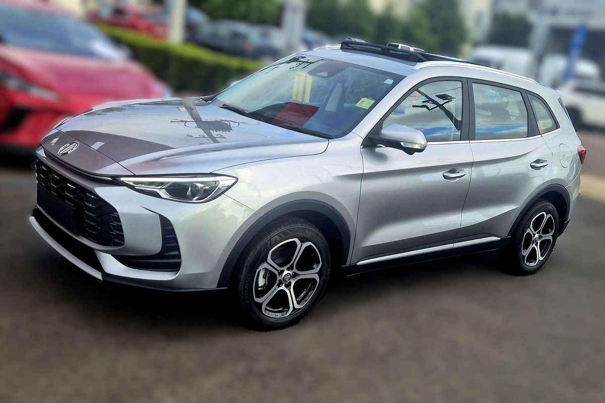 2025 MG ZS Essence ZS32