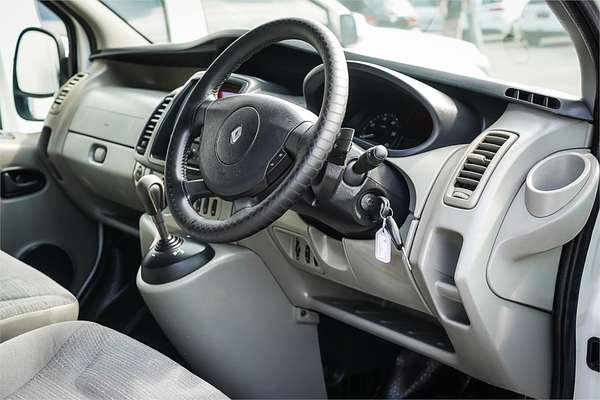 2014 Renault Trafic X83 Phase 3 LWB