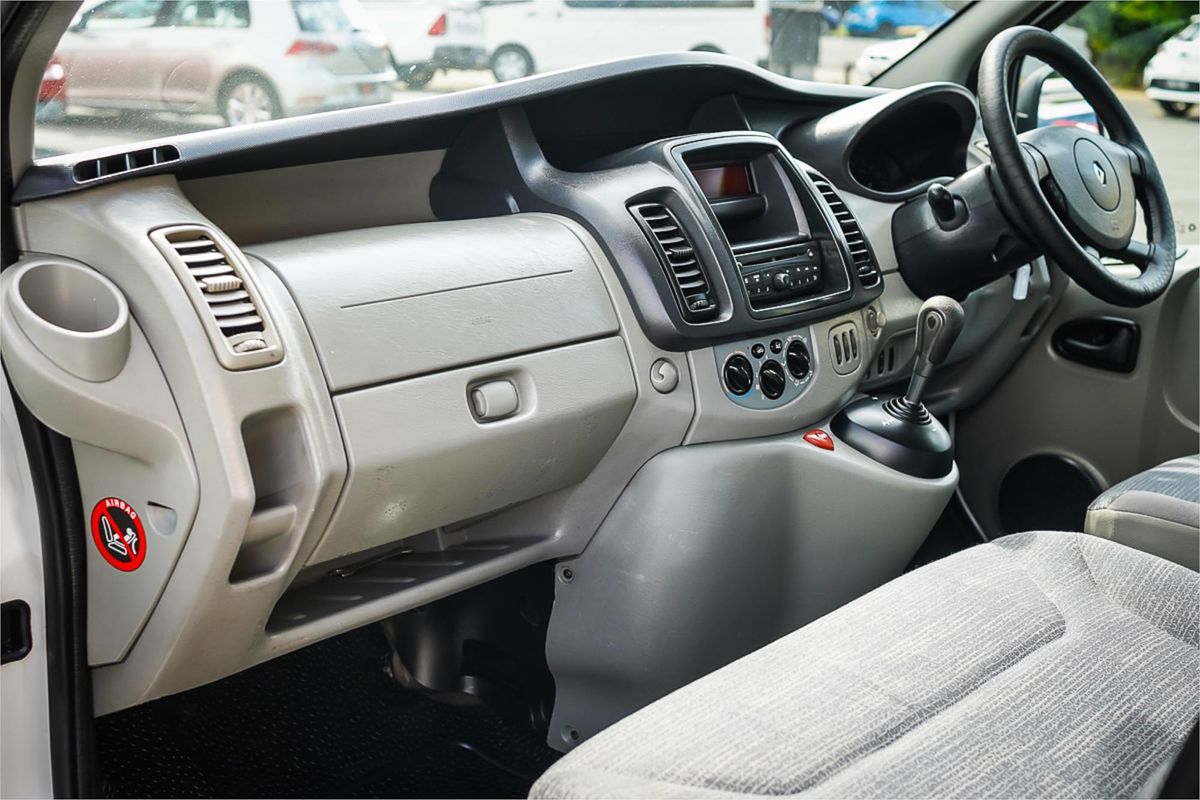 2014 Renault Trafic X83 Phase 3 LWB
