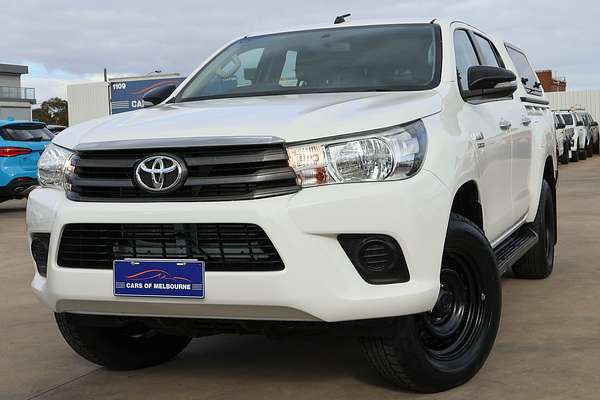 2017 Toyota Hilux SR GUN126R 4X4