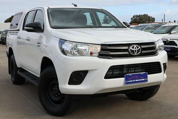 2017 Toyota Hilux SR GUN126R 4X4