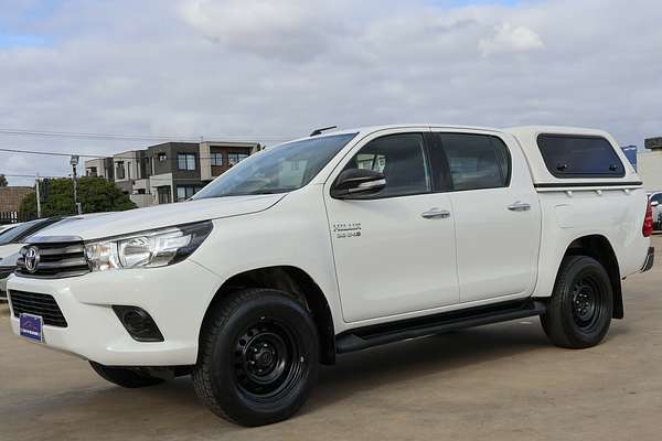 2017 Toyota Hilux SR GUN126R 4X4