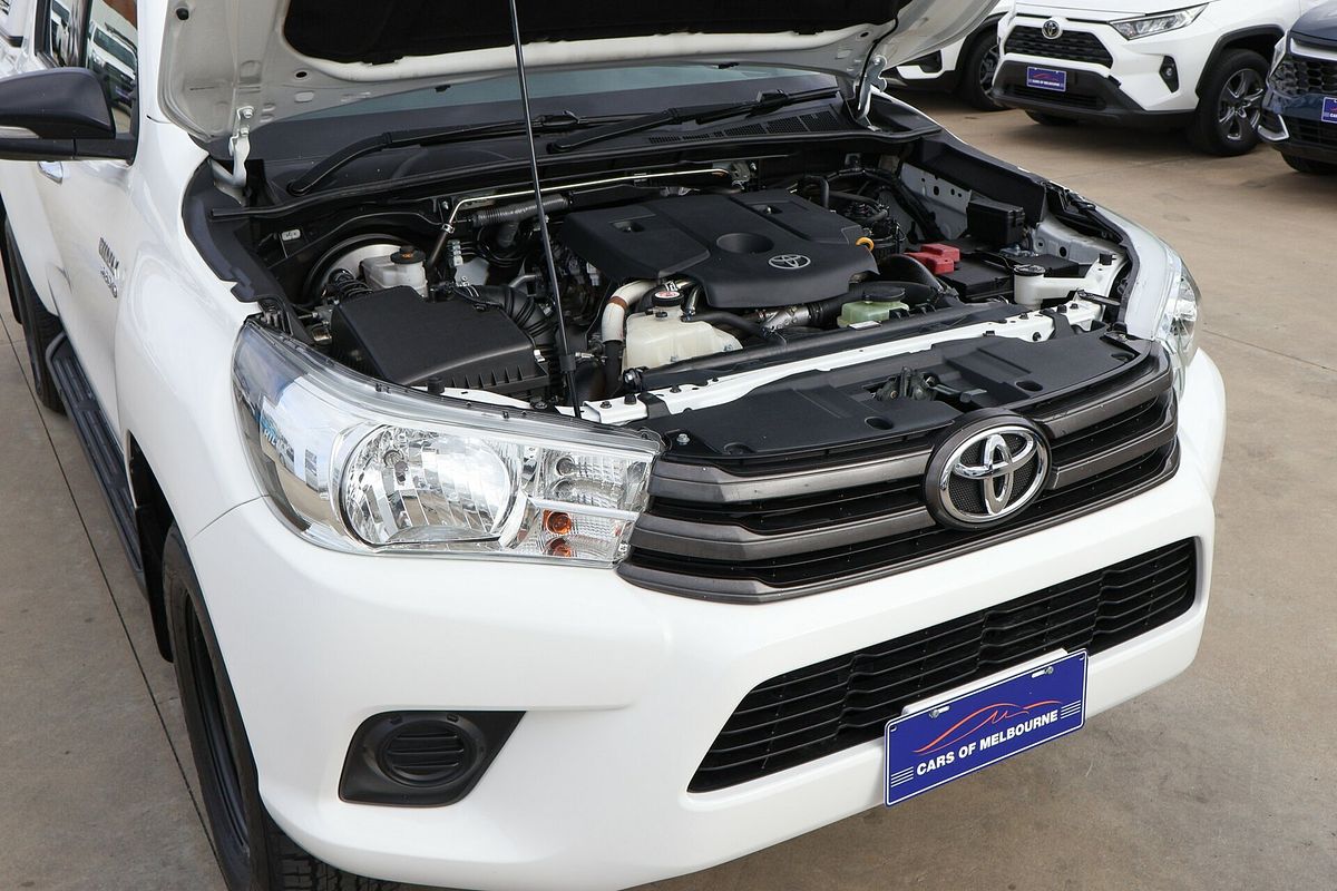 2017 Toyota Hilux SR GUN126R 4X4