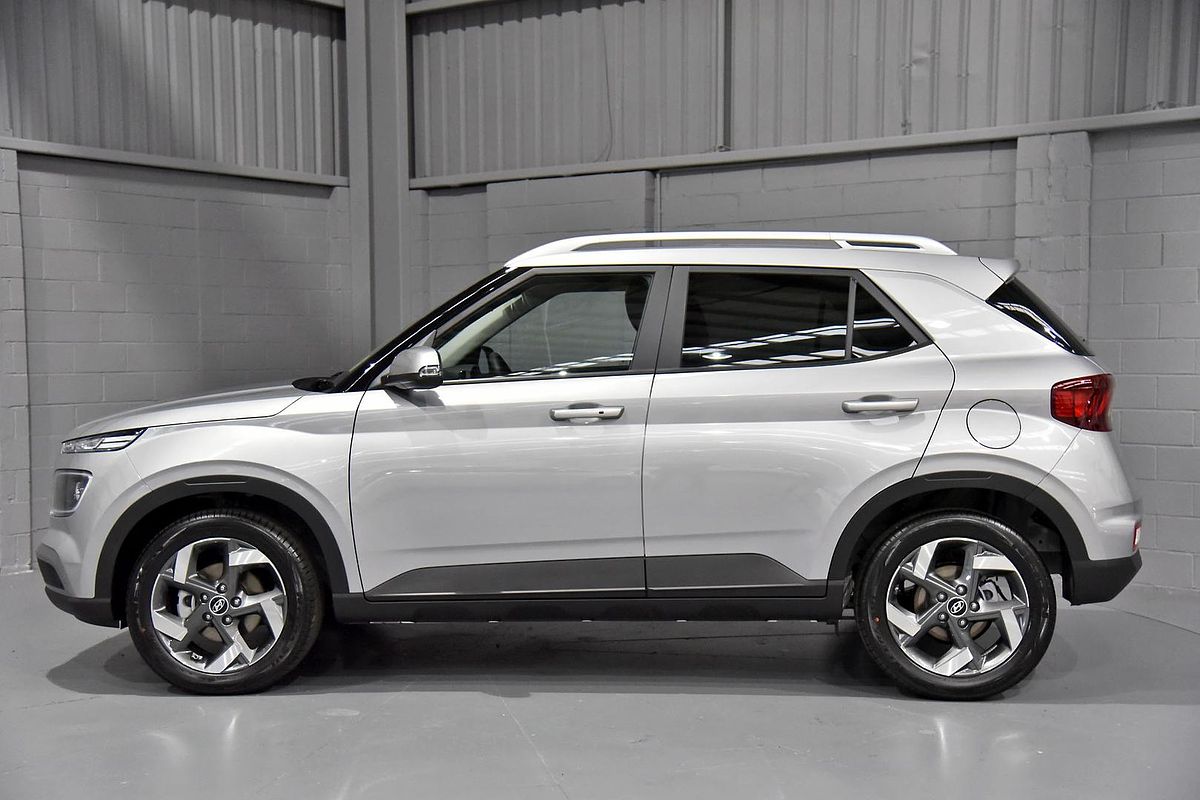 2025 Hyundai Venue Elite QX.V5