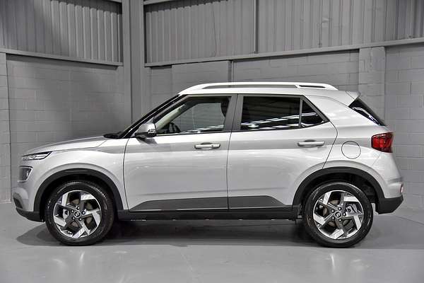 2025 Hyundai Venue Elite QX.V5
