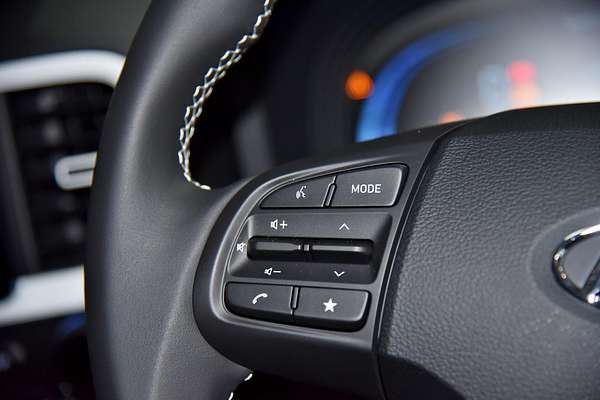 2025 Hyundai Venue Elite QX.V5