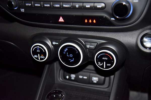 2025 Hyundai Venue Elite QX.V5