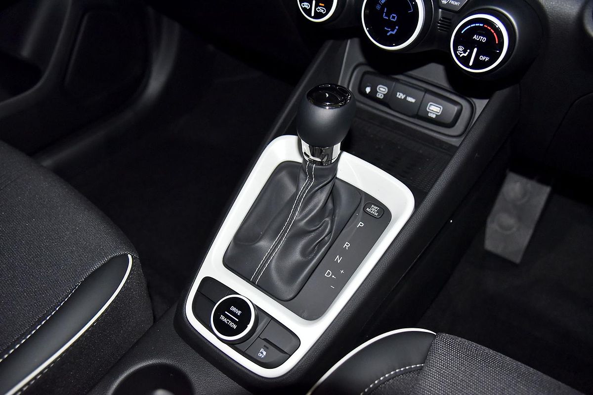 2025 Hyundai Venue Elite QX.V5