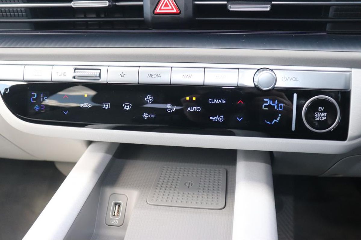 2023 Hyundai IONIQ 6 EPIQ CE.V1