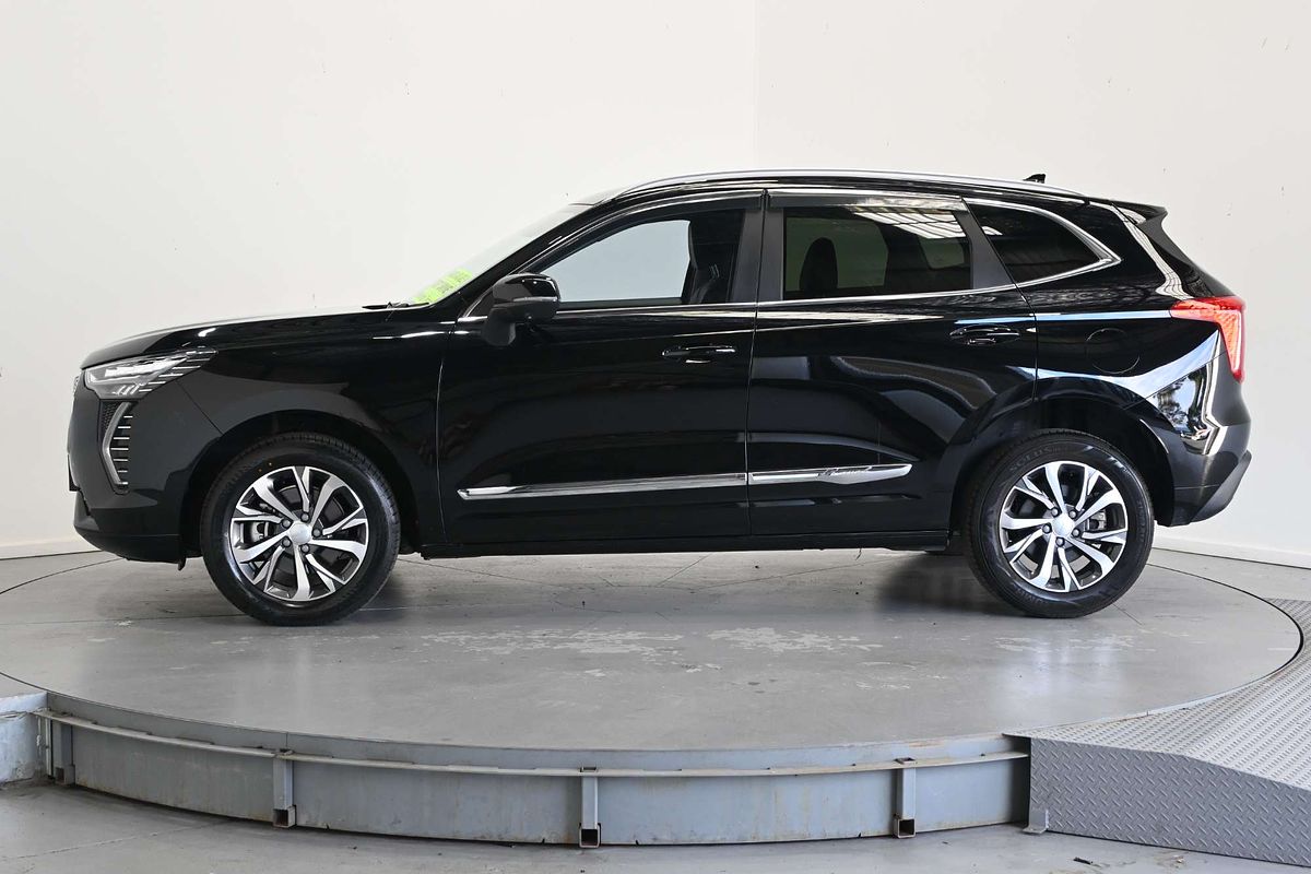 2022 GWM Haval Jolion Lux A01