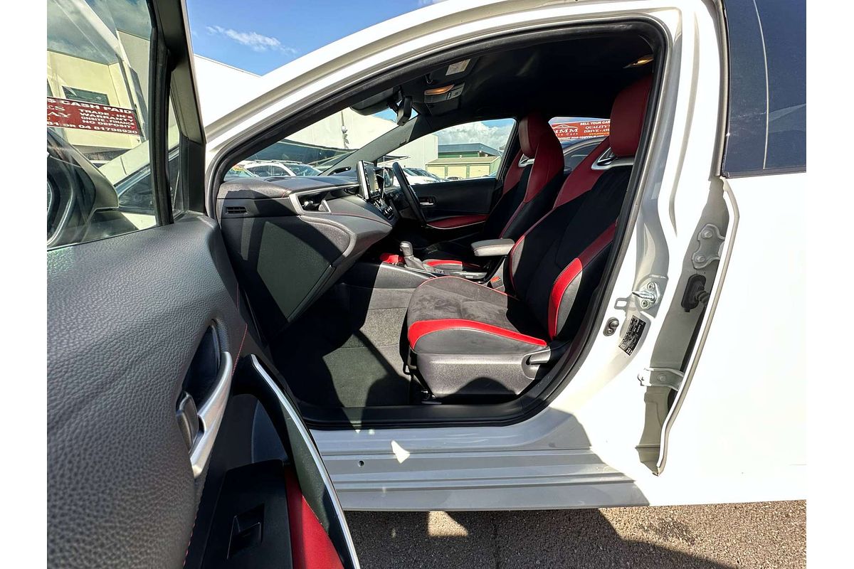 2019 Toyota Corolla ZR Hybrid ZWE211R
