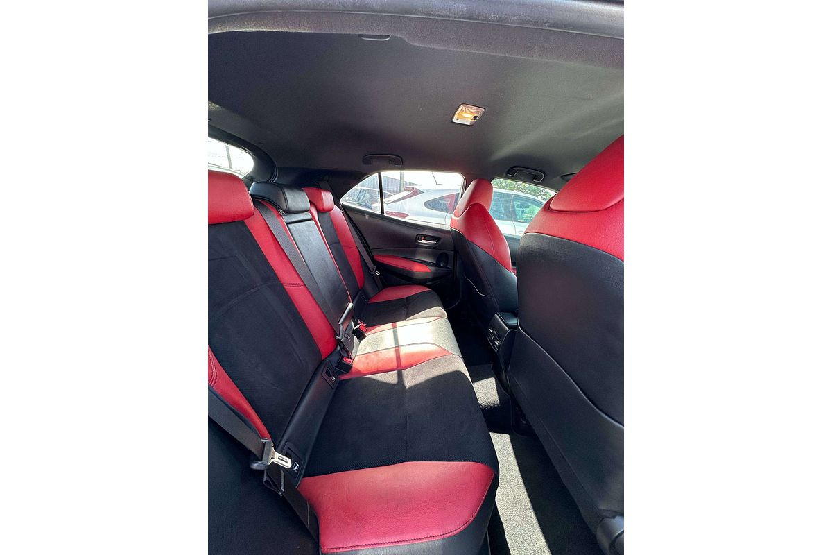 2019 Toyota Corolla ZR Hybrid ZWE211R