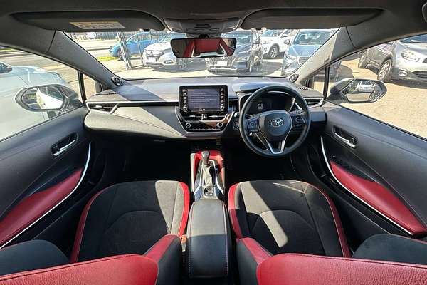 2019 Toyota Corolla ZR Hybrid ZWE211R