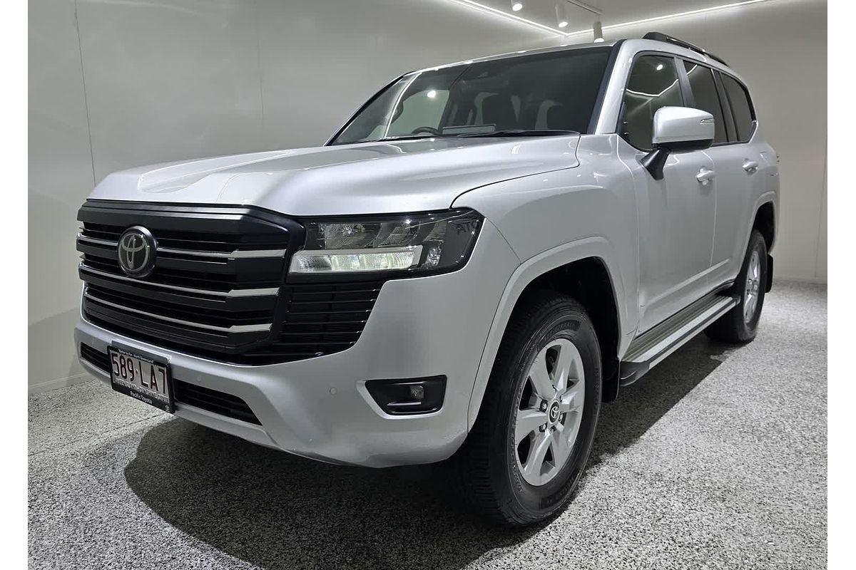 2024 Toyota Landcruiser GXL FJA300R
