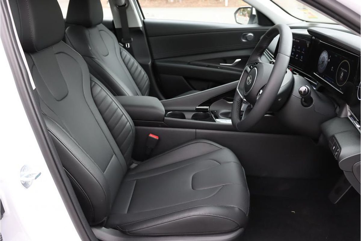 2024 Hyundai i30 Premium CN7.V2