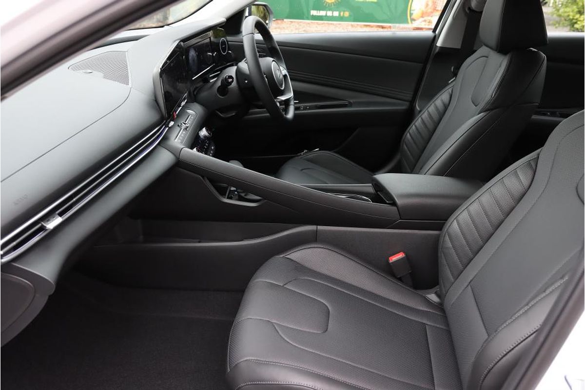 2024 Hyundai i30 Premium CN7.V2