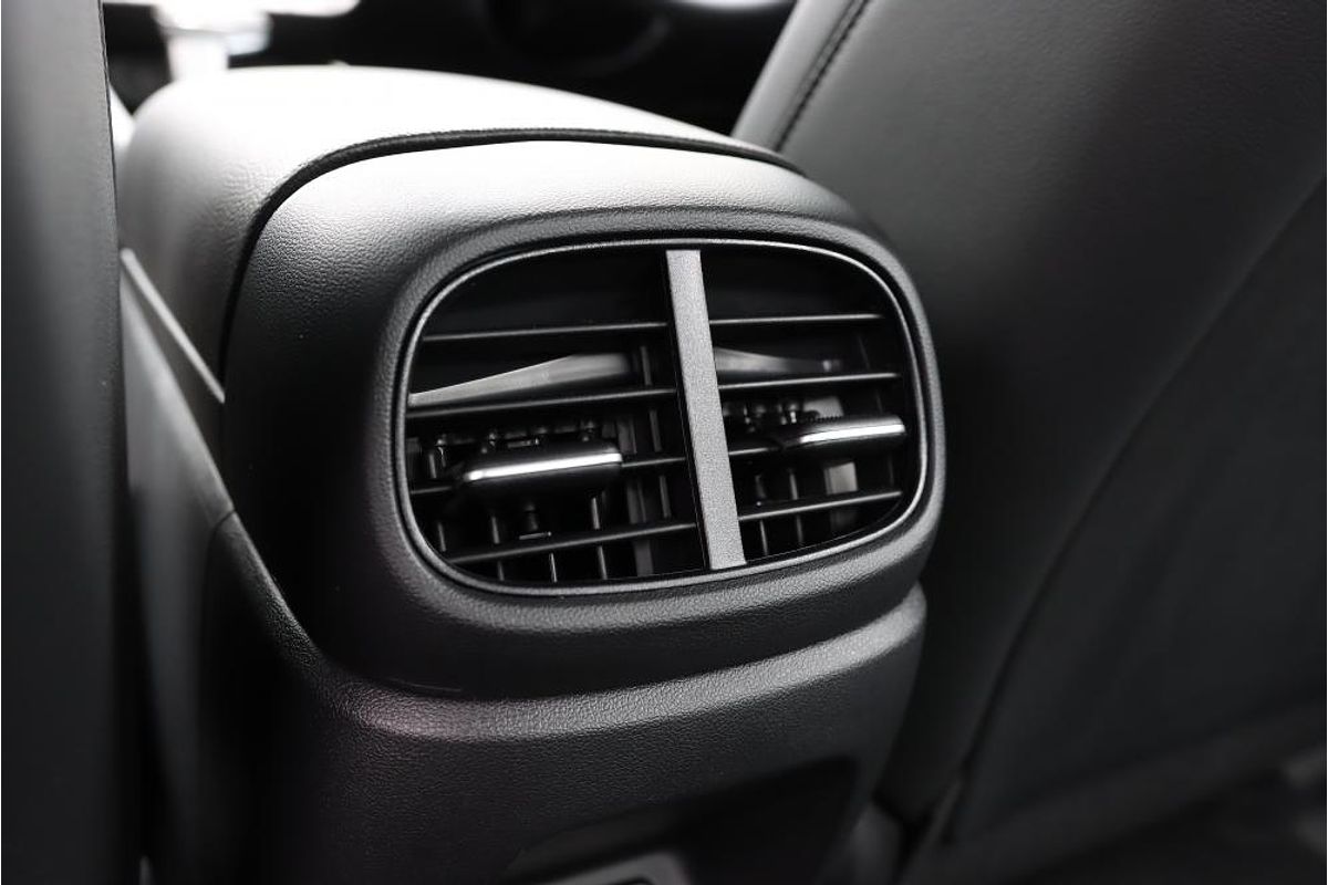 2024 Hyundai i30 Premium CN7.V2