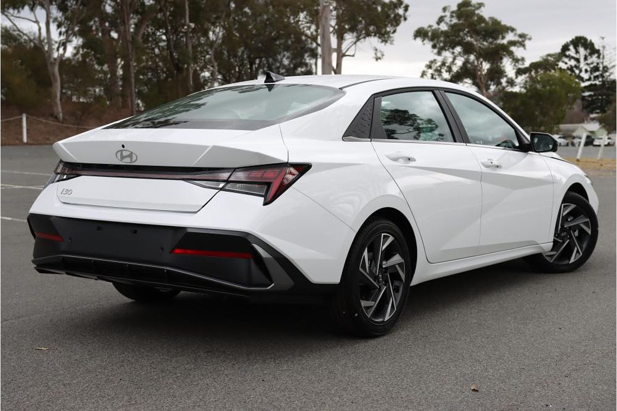 2024 Hyundai i30 Premium CN7.V2