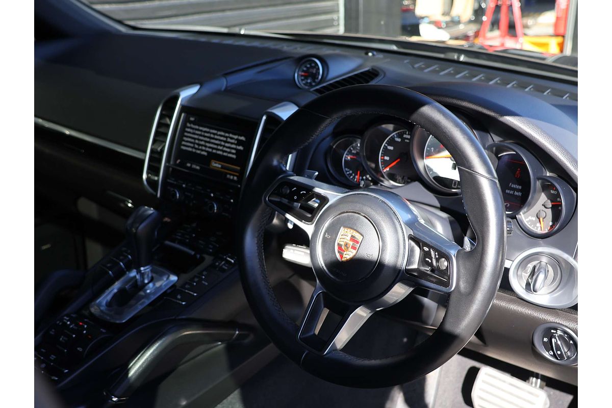 2014 Porsche Cayenne S Diesel 92A