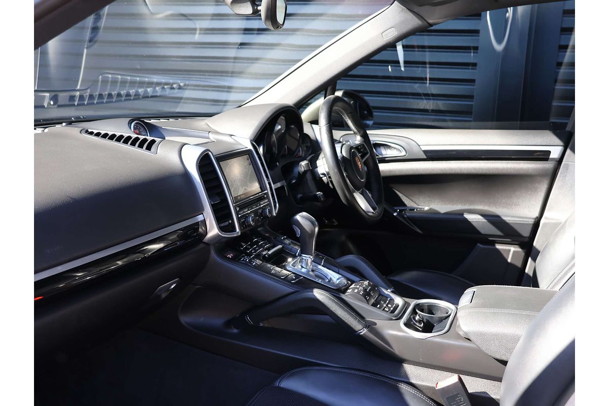 2014 Porsche Cayenne S Diesel 92A