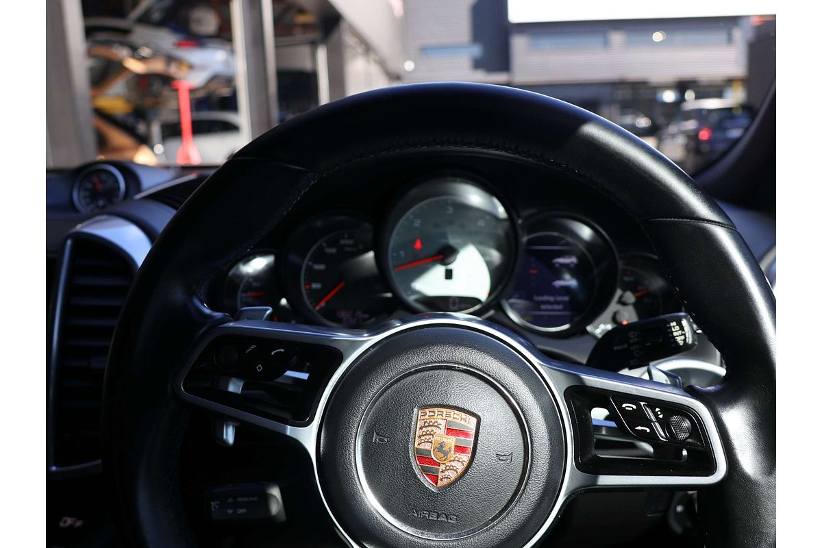 2014 Porsche Cayenne S Diesel 92A