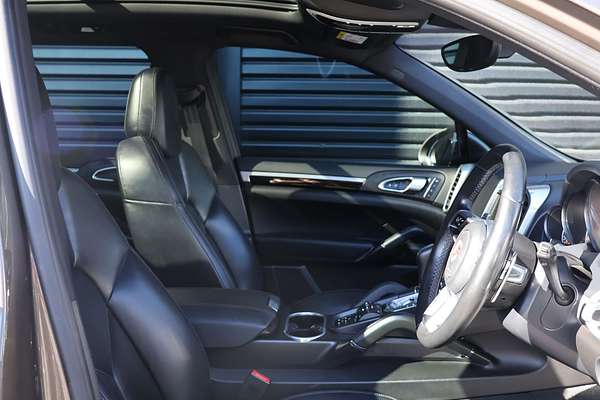 2014 Porsche Cayenne S Diesel 92A