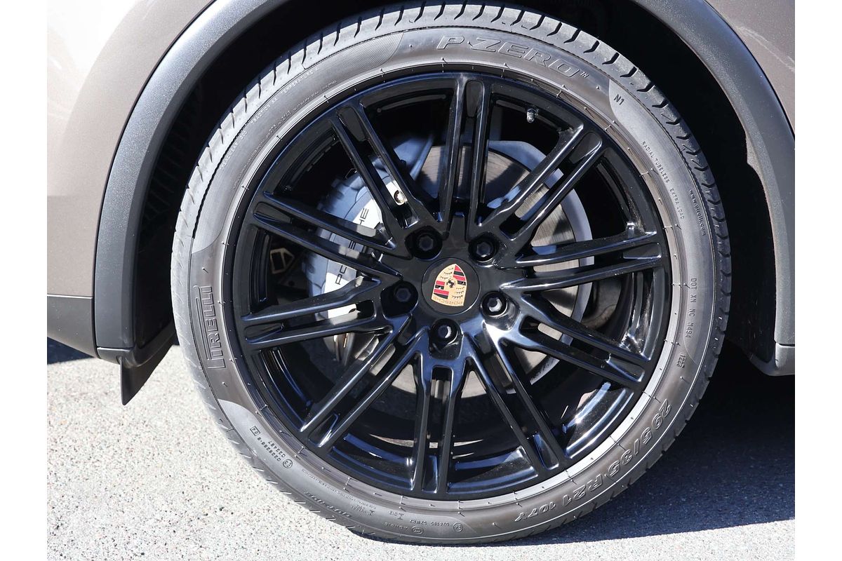 2014 Porsche Cayenne S Diesel 92A