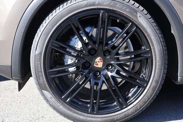 2014 Porsche Cayenne S Diesel 92A