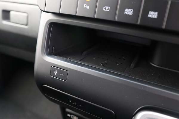 2025 Hyundai STARIA LOAD US4.V3