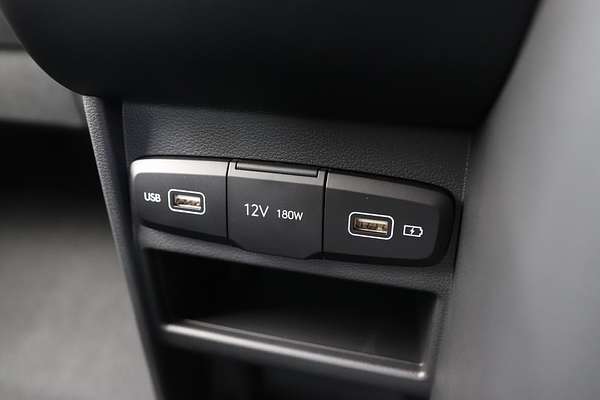 2025 Hyundai STARIA LOAD US4.V3
