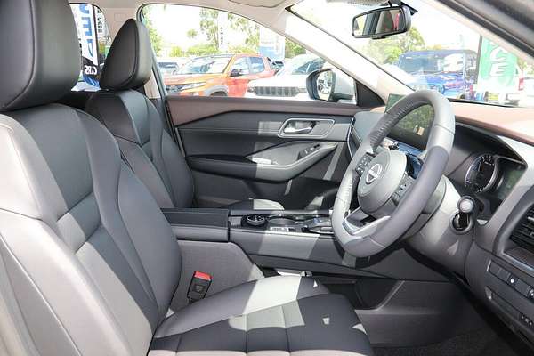 2024 Nissan X-TRAIL ST-L e-POWER T33
