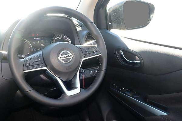 2024 Nissan Navara ST D23 4X4